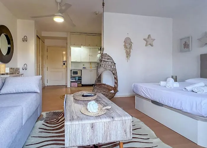 Oleholidays 222 Romana Playa Junto Al Mar شقة *